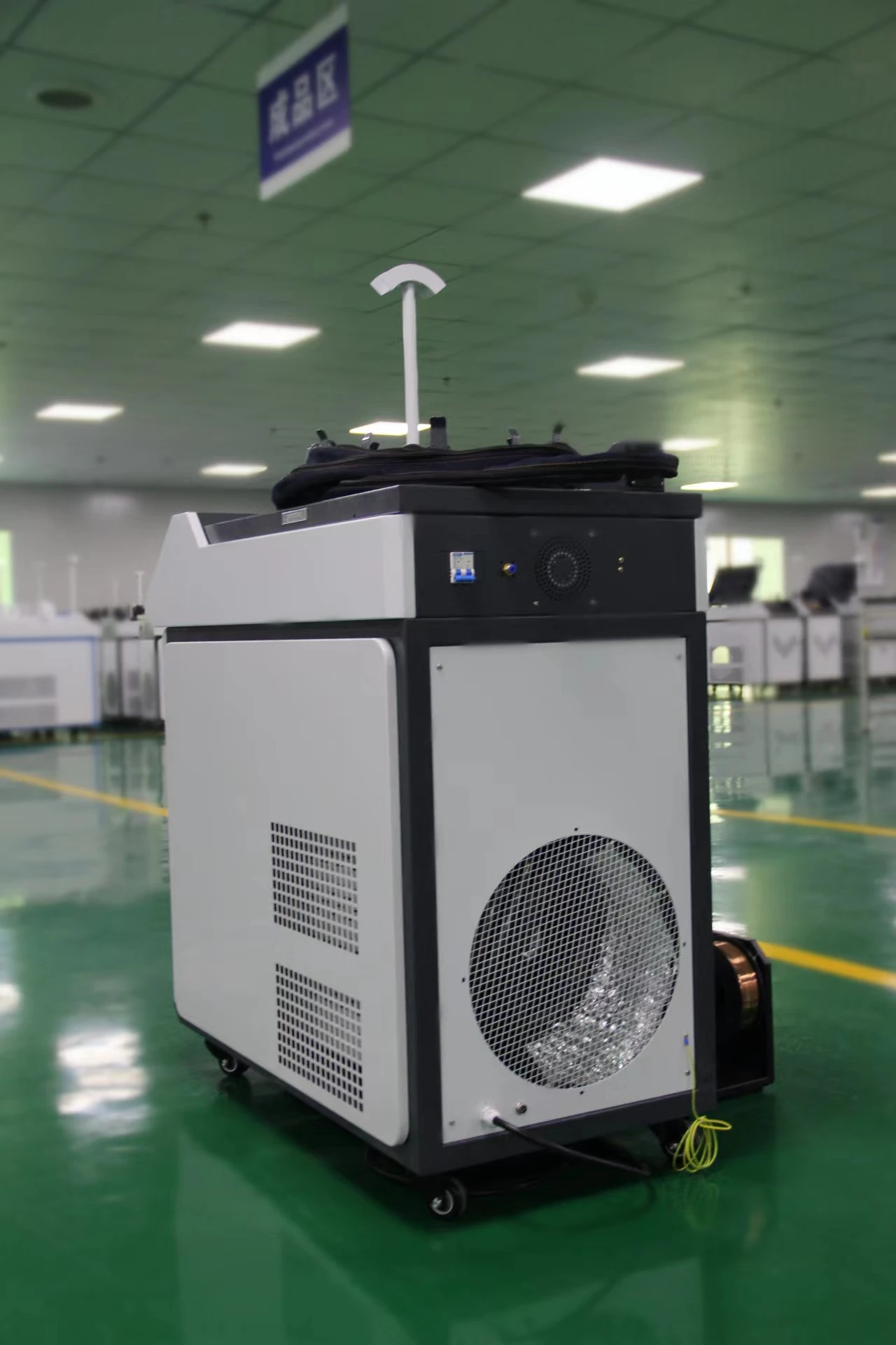 Laser welding cleaning machine 1