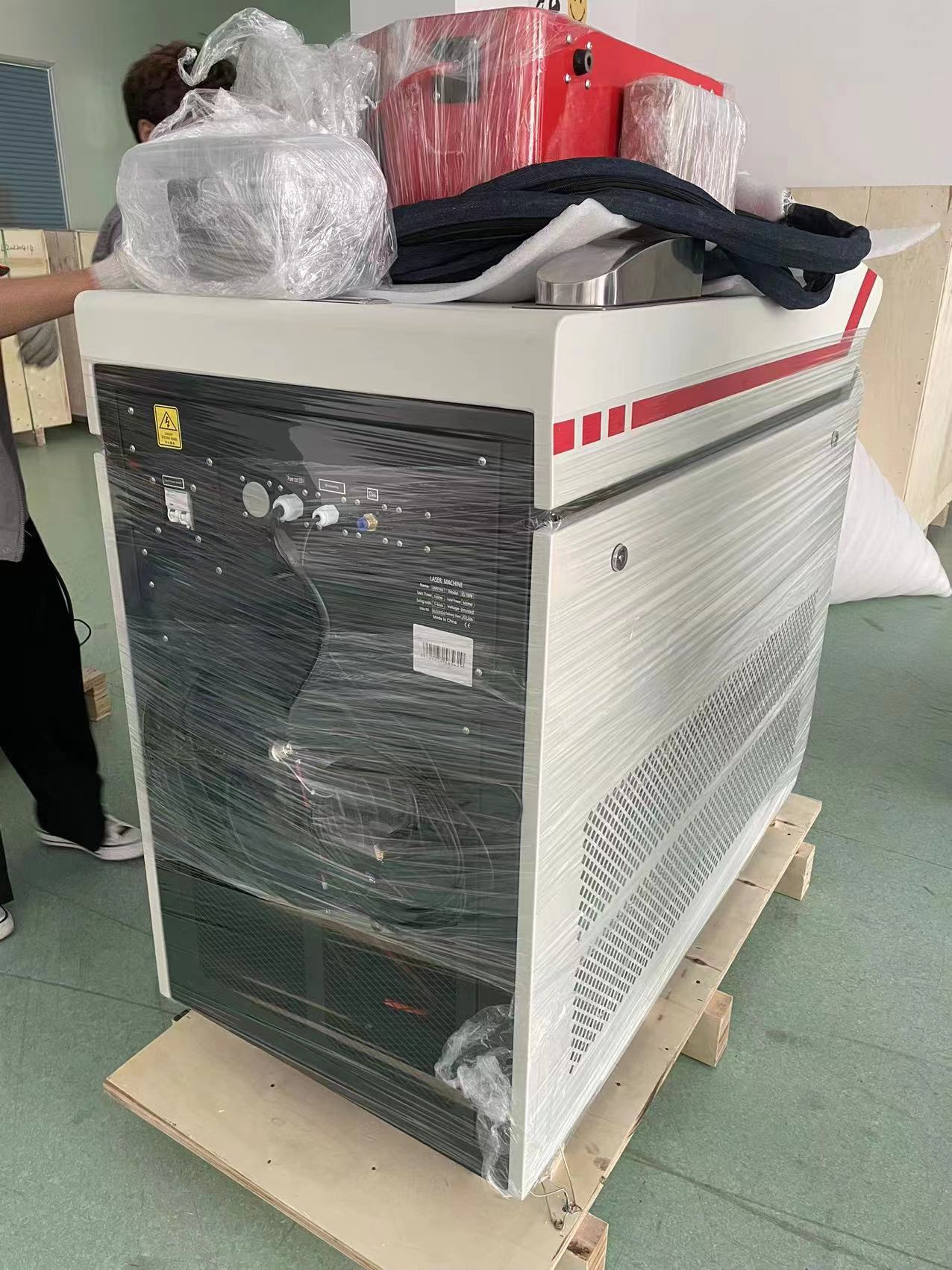 Laser welding cleaning machine 2 Laser welding cleaning machine 2