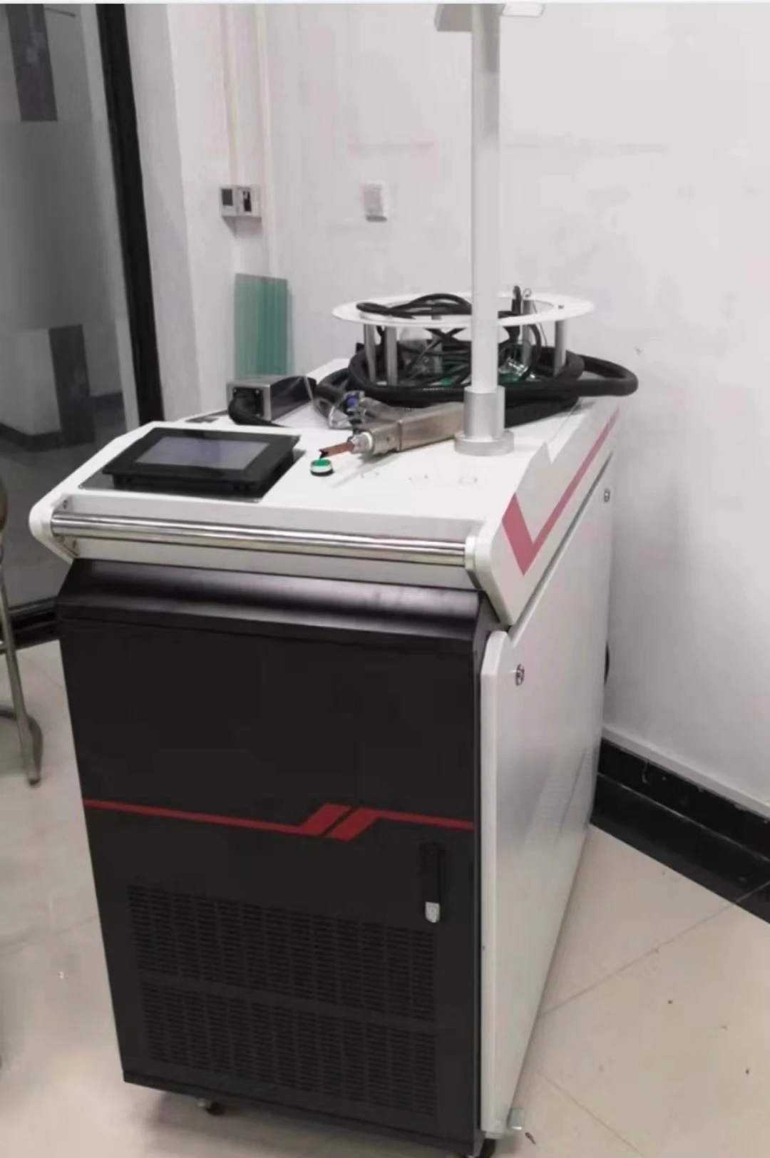 Fiber laser welding cleaning cutting machine