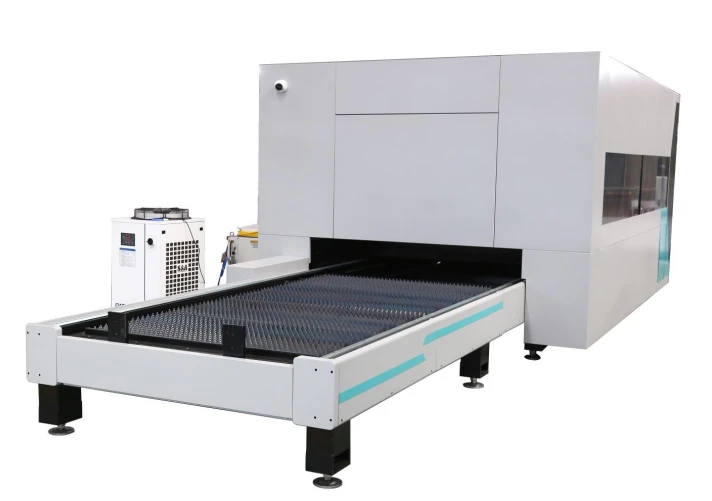 5x10 Fiber Laser Cutter With Fully Enclosed Cover For Metal 5x10 Fiber Laser Cutter With Fully Enclosed Cover For Metal