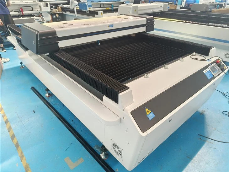 CO2 Laser Cutting Machine Ruida Laser Engraving Machine For Bamboo Plywood CO2 Laser Cutting Machine Ruida Laser Engraving Machine For Bamboo Plywood
